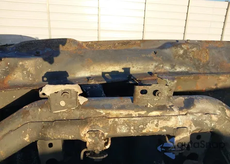 2015 Chevrolet Silverado 1500 1Lt из США, поврежденный, VIN 3GCPCREC7FG166324